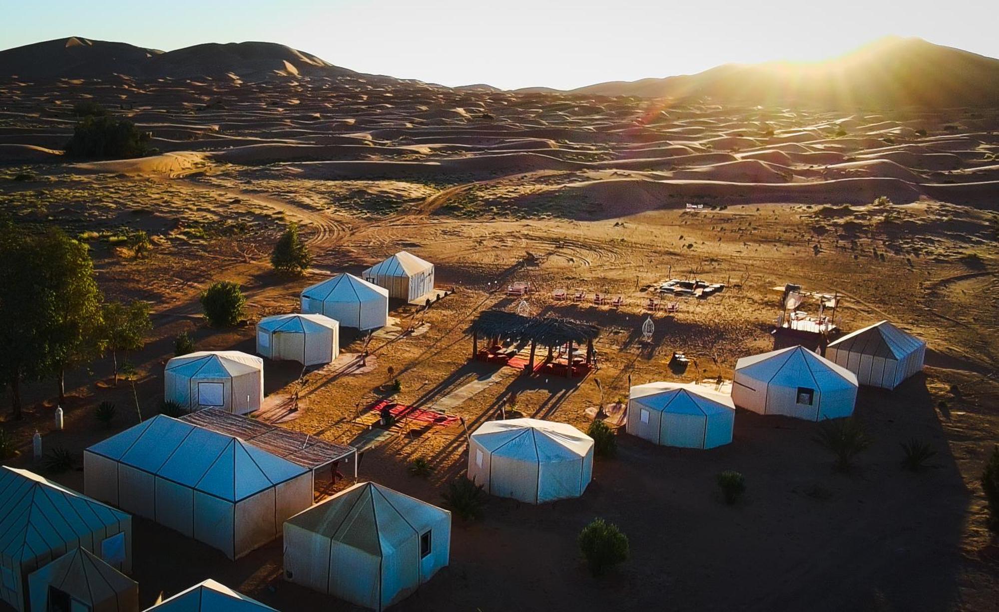 Horaz Merzouga Camp メルズーガ エクステリア 写真